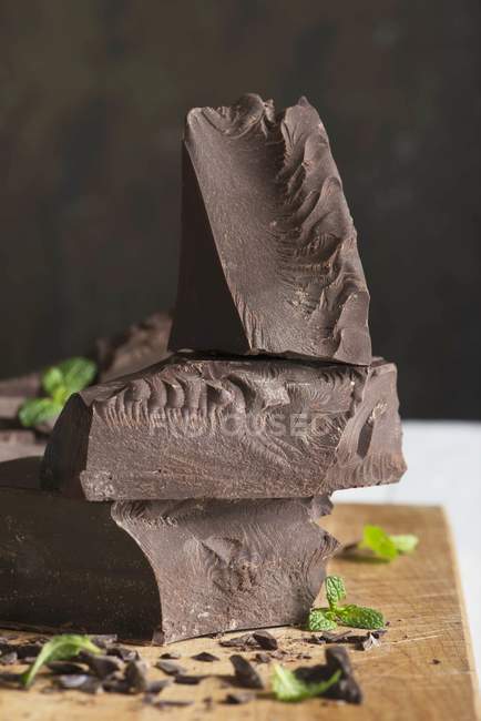 Stack of chocolate chunks — Stock Photo