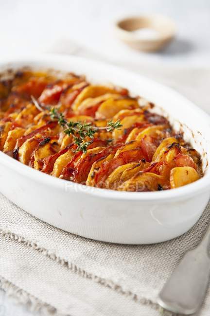 Potato and tomato gratin — Stock Photo