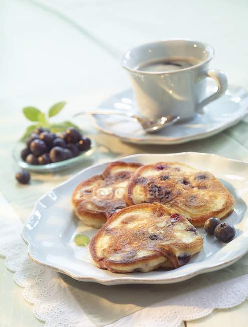 Mini blueberry pancakes — Stock Photo