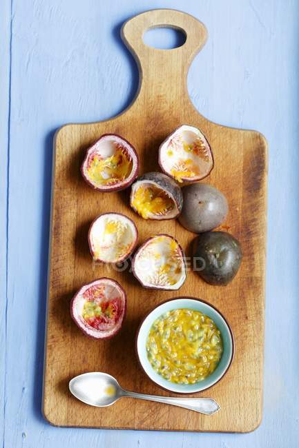 Hollowed out passion fruit shells — Stock Photo