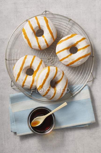 Doughnuts with white glaze — Stock Photo