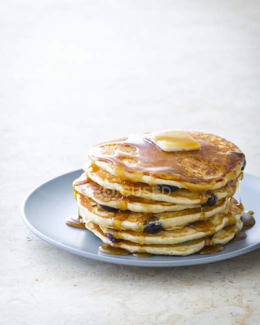 Stack of blueberry pancakes — Stock Photo