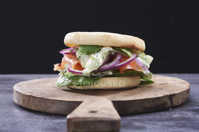 Poisson Burger au saumon — Photo de stock