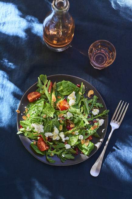 Rucola und Spinat-Salat — Stockfoto