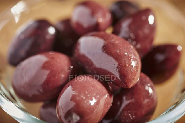 Preserved black olives — Stock Photo