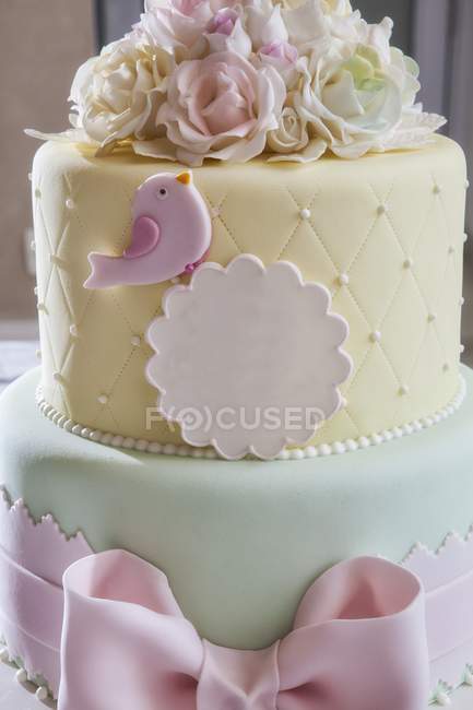 Torta dai delicati toni pastello — Foto stock