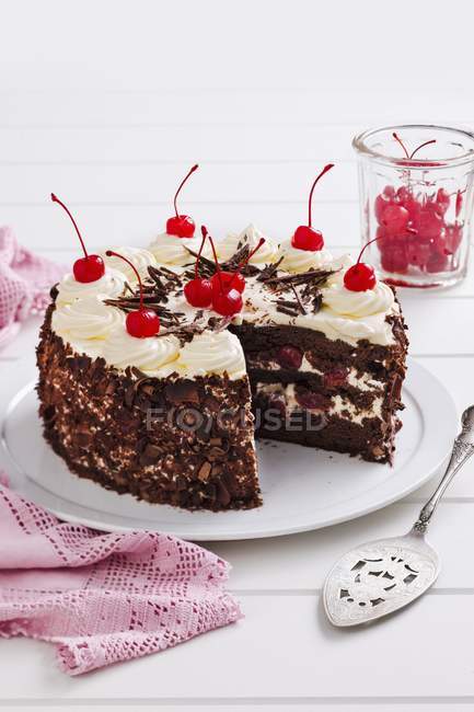 Closeup view of Black Forest gateau with cherries — Stock Photo