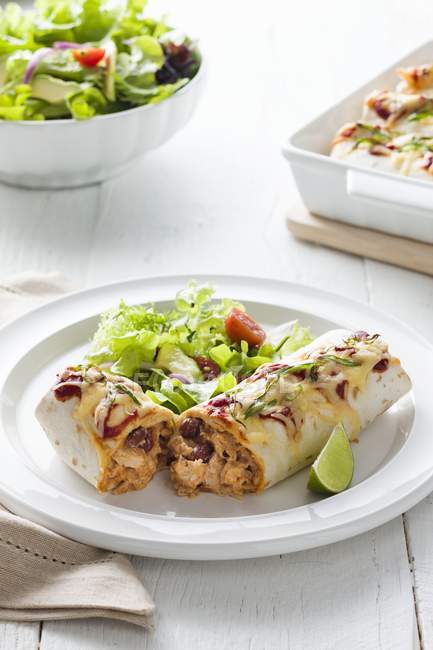 Elevated view of Burrito with chicken and beans — Stock Photo