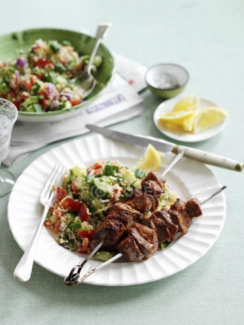 Lamb kebabs with harissa — Stock Photo