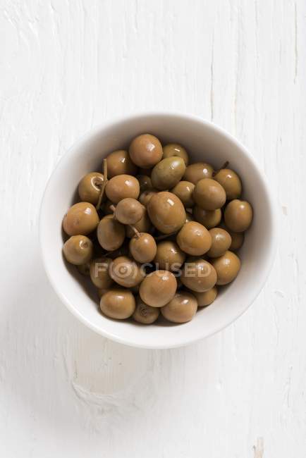 Green Spanish Albequina olives — Stock Photo