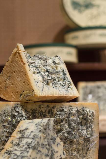 Синий сыр из Италии — стоковое фото