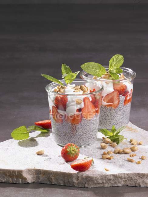 Chia seed puddings with strawberries — Stock Photo