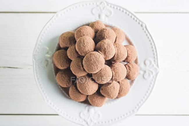 Mucchio di praline al cioccolato — Foto stock