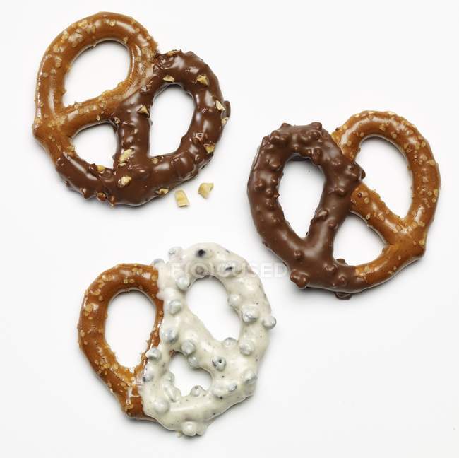 Pretzels dipped in white and dark chocolate — Stock Photo