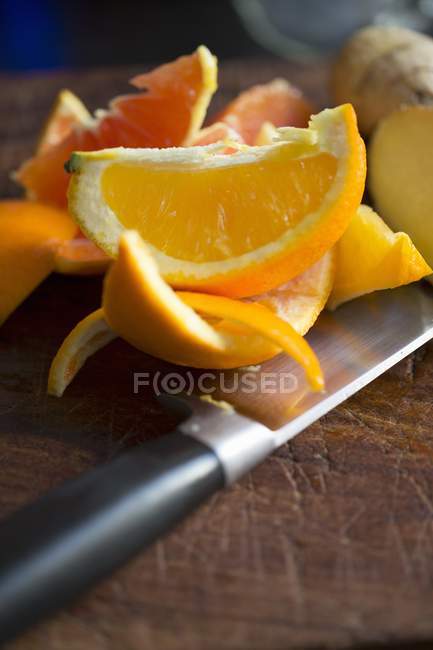 Naranjas, mandarinas y jengibre - foto de stock