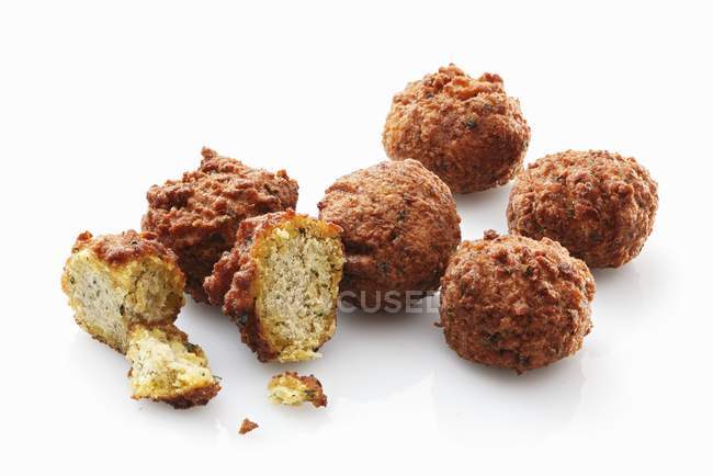 Fresh cooked falafel chickpea balls — Stock Photo