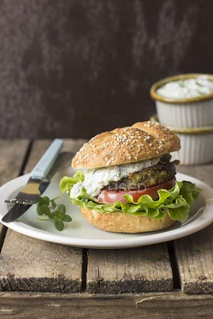 Burger with fried aubergine — Stock Photo