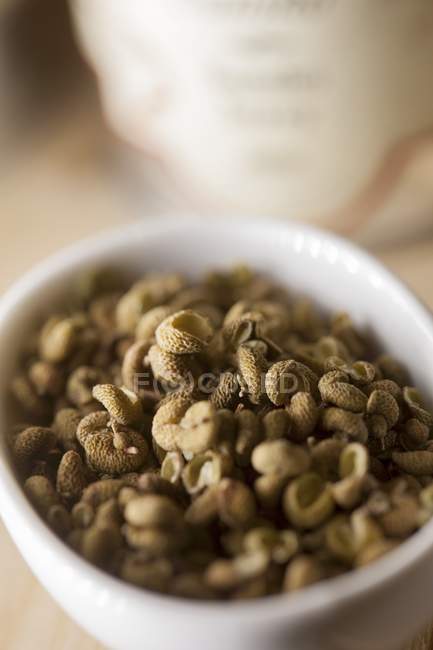 Dried Sichuan pepper in bowl — Stock Photo