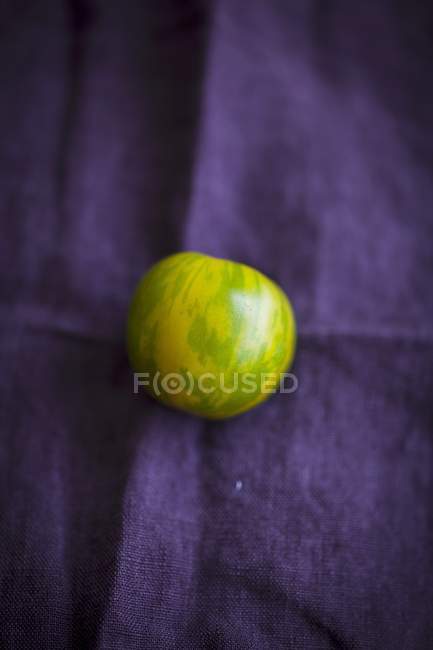 Tomate zébrée verte — Photo de stock