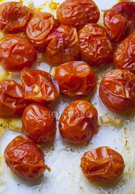Oven-roasted tomatoes — Stock Photo