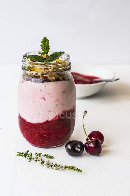 Yoghurt with chia muesli — Stock Photo