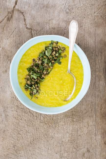 Courgette soup with beans — Stock Photo