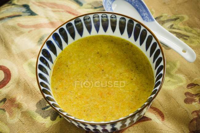 Brodo per zuppa di ramen shio giapponese — Foto stock