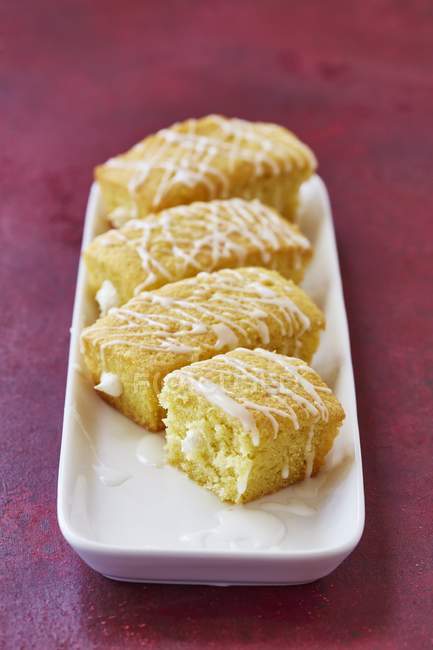 Sponge cakes with cream filling — Stock Photo