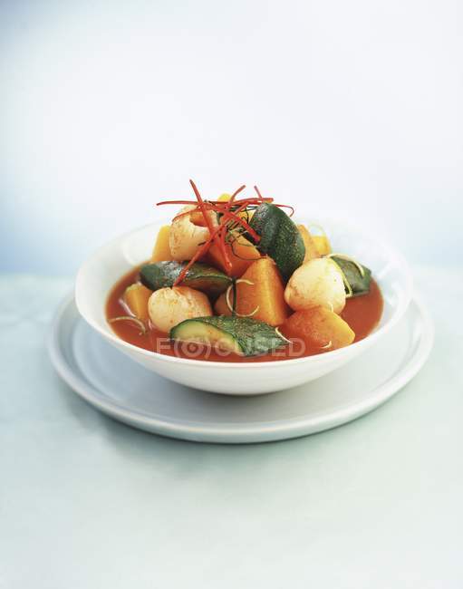 Ragú de verduras asiáticas - foto de stock