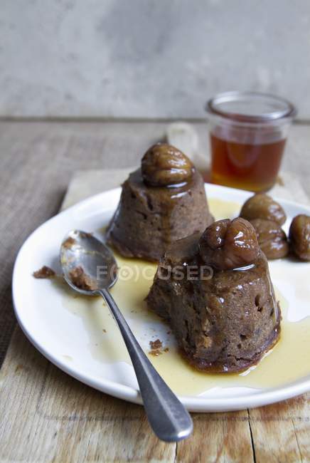 Chestnut pudding with honey — Stock Photo