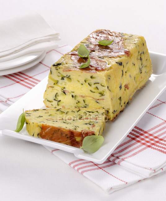 Closeup view of courgette Flan with bacon — Stock Photo
