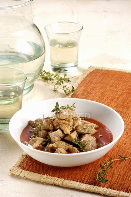 Veal ragout with thyme — Stock Photo