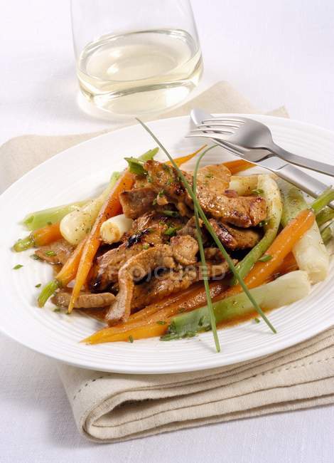 Veal strips with carrot — Stock Photo