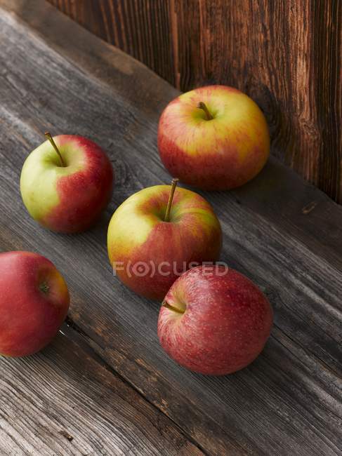 Fresh raw apples — Stock Photo