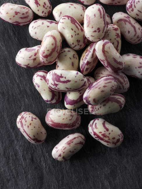 Fresh picked borlotti beans — Stock Photo