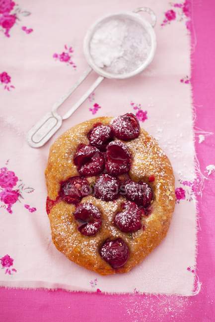 Sweet pastry with cherries — Stock Photo