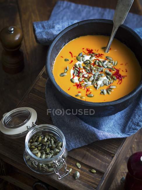 Vegan pumpkin soup — Stock Photo