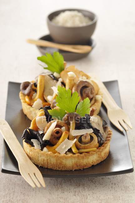 Mushroom and parmesan tartlet — Stock Photo