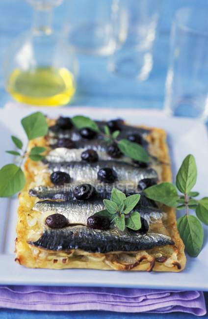 Оливковый соленый пирог — стоковое фото
