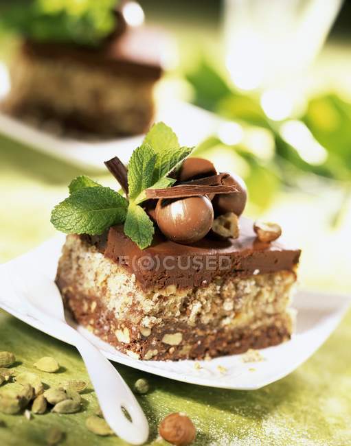 Crunchy chocolate dessert — Stock Photo