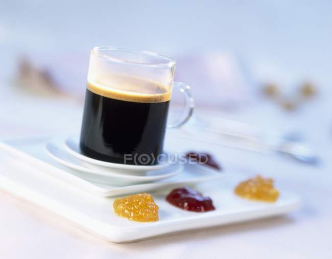 Taza de café caliente - foto de stock