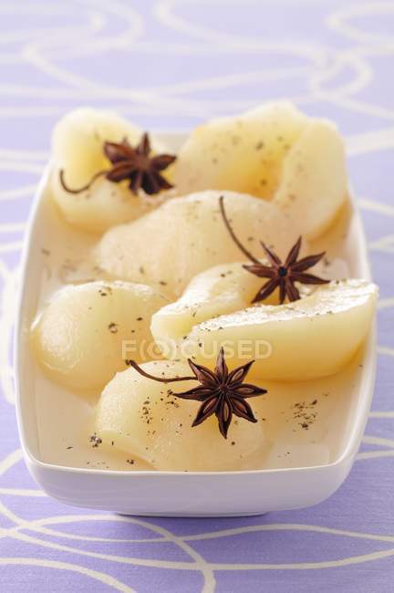 Pears with spicy wine — Stock Photo