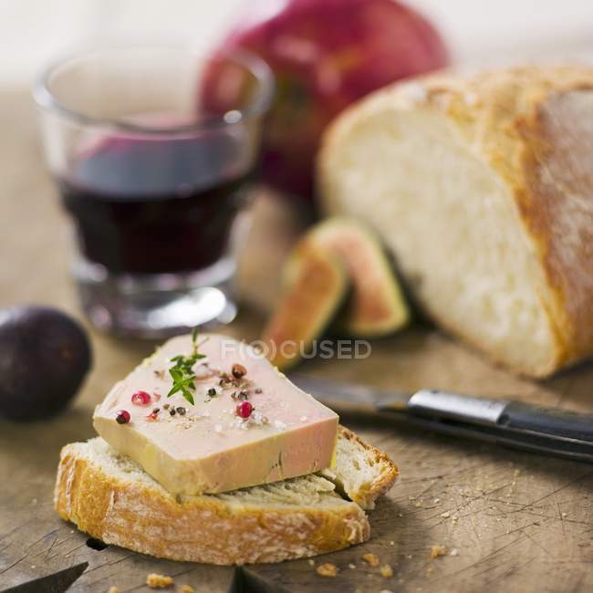 Foie gras sul pane — Foto stock
