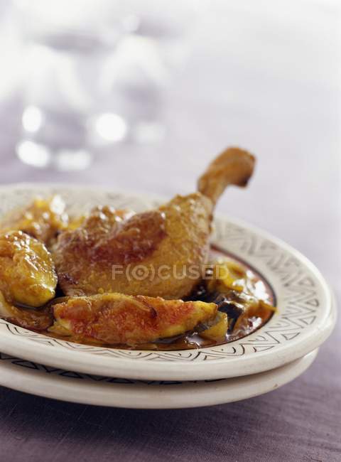 Sweet duck with figs — Stock Photo