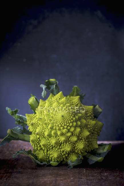 Цвітна капуста свіжа Романеско — стокове фото