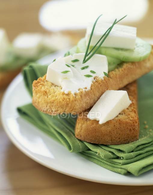 Fromage frais and cucumber — Stock Photo