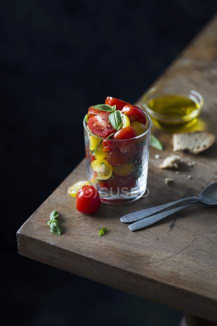 Tomate cerise fraîche — Photo de stock