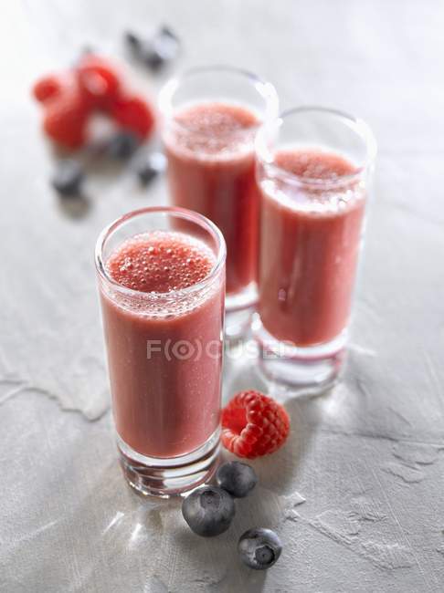 Raspberry-blueberry smoothies — Stock Photo