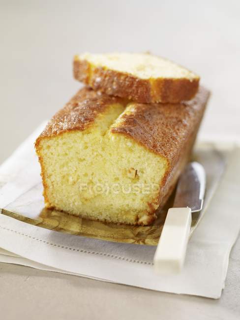 Yaourt et gâteau au chocolat blanc — Photo de stock