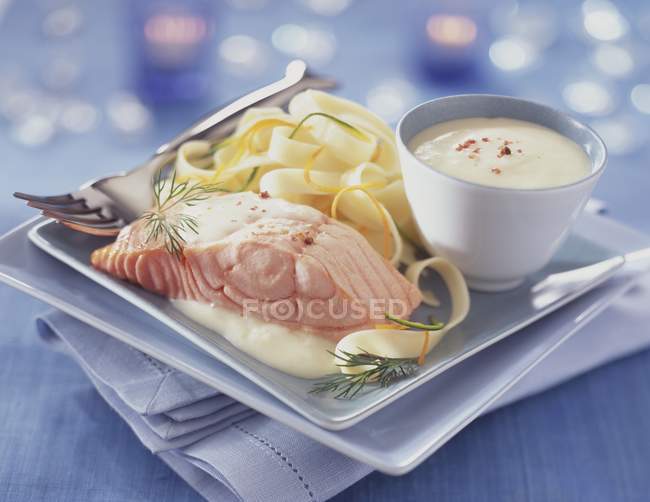 Salmon steak with  butter — Stock Photo
